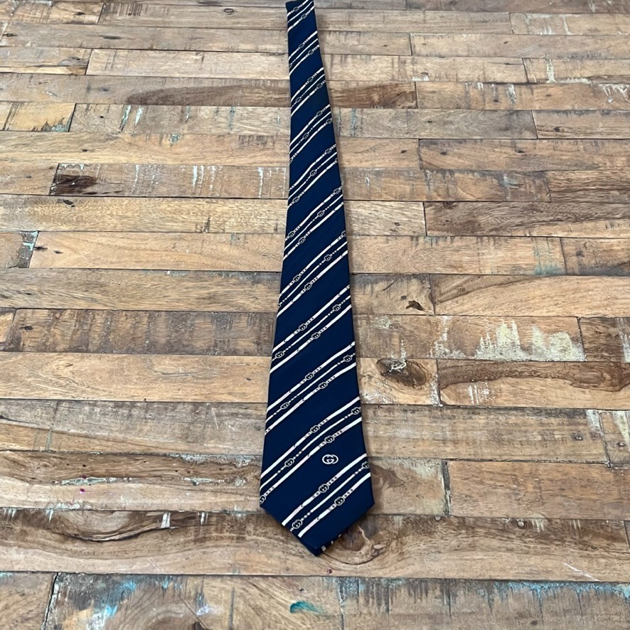 Vintage Gucci Silk Neck Tie 54" Navy Blue & Gold Stripe Belt & Buckle Print
