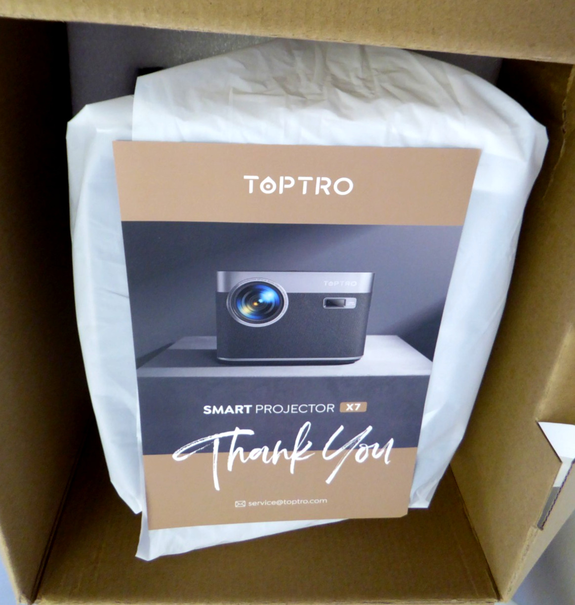 Toptro X7 Multimedia Android Projector 1080p 4K WiFi Bluetooth Built-in Apps