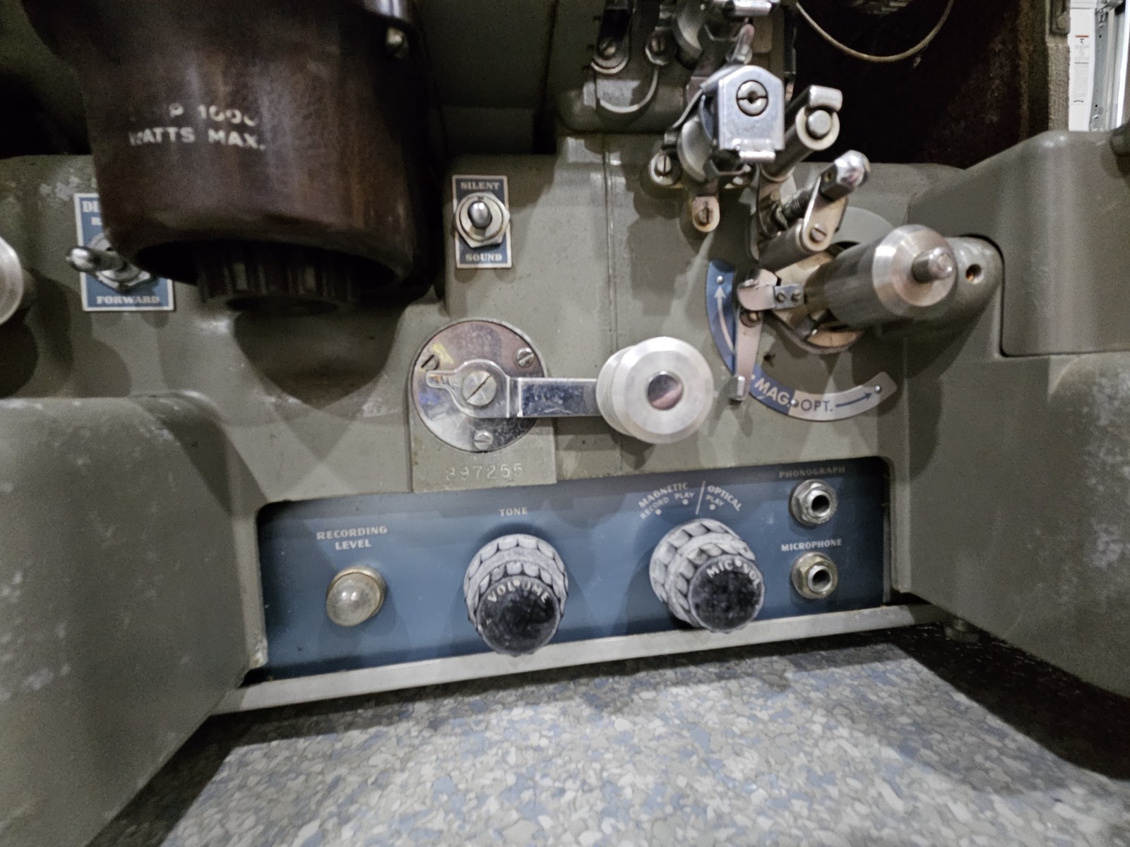 Bell & Howell Filmosound 202 Projector