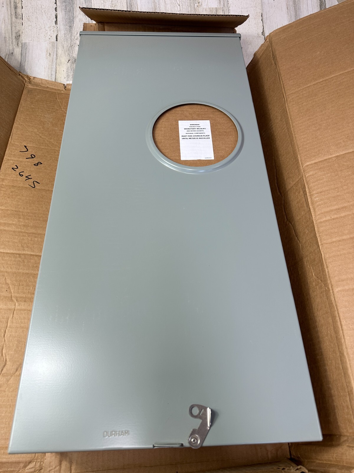 Durham Company Meter Socket Box 400A 1PH 600V 3W 320A Continuous Lever Bypass