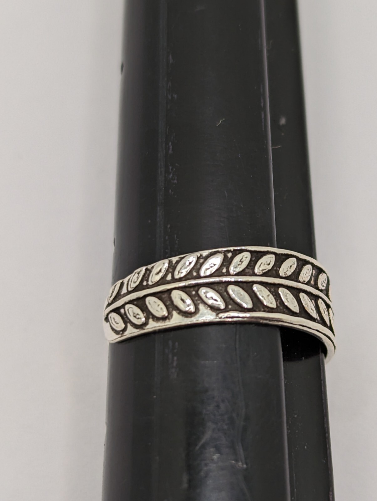 Sterling Silver Toe Ring. Vine With Leaves Design. Adjustable Size. 925 Silver
