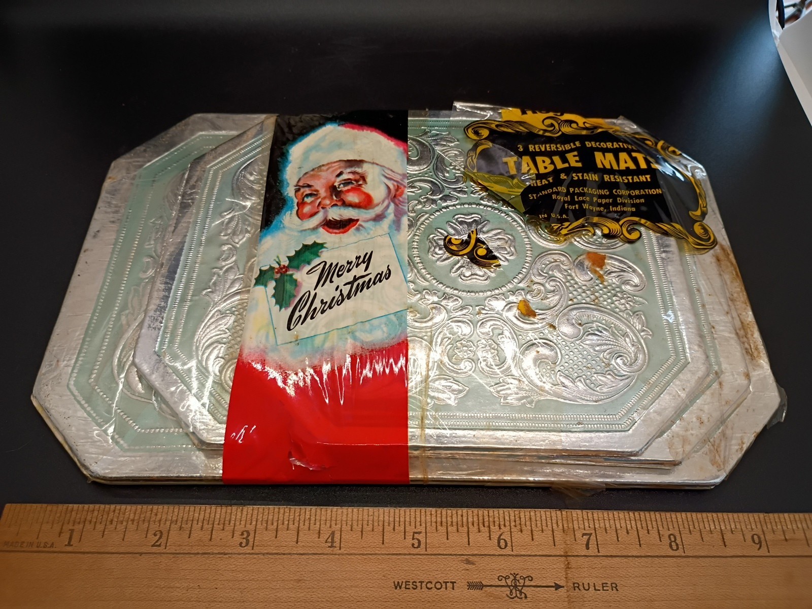 Roylace 3 Reversible Decorative Table Mats Unused In Original Package
