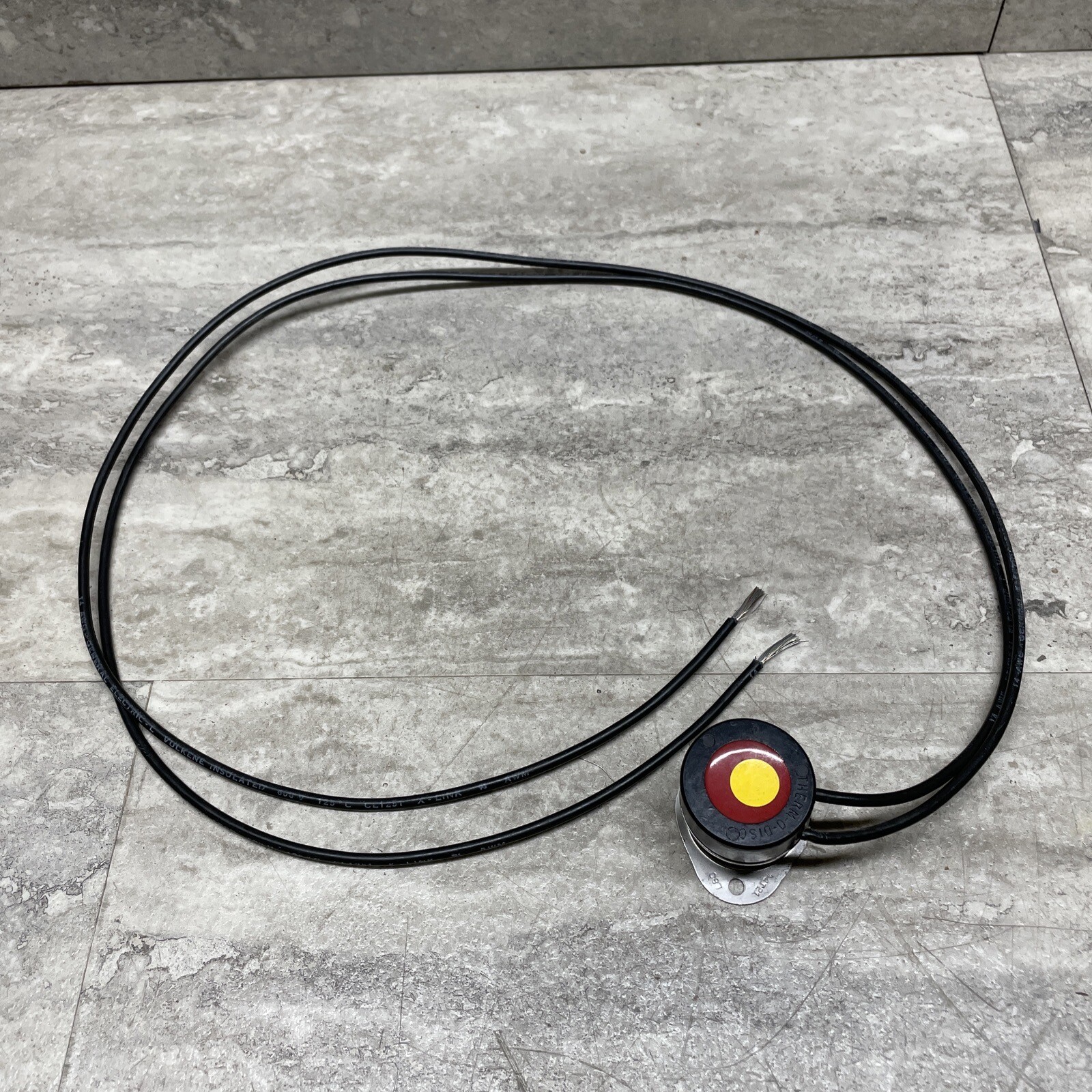 Therm-O-Disc 14T21 37439 Temperature Switch, Normally Closed, New