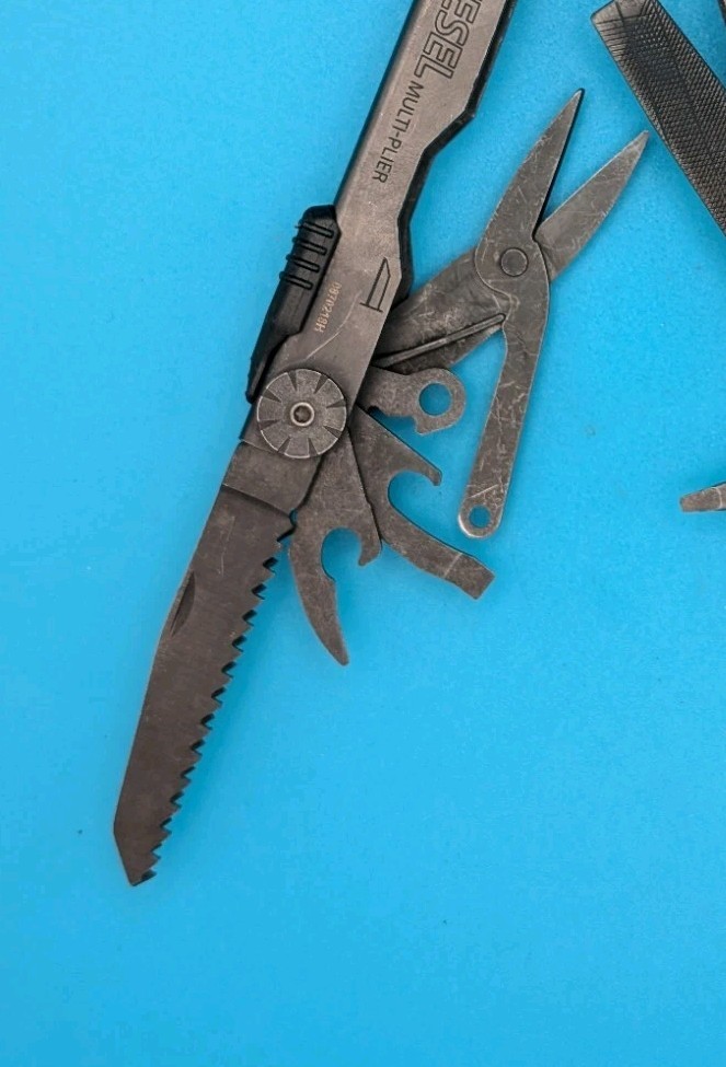 Gerber Diesel Multi Plier Multi-Tool! BLACK! WITH SHEATH!