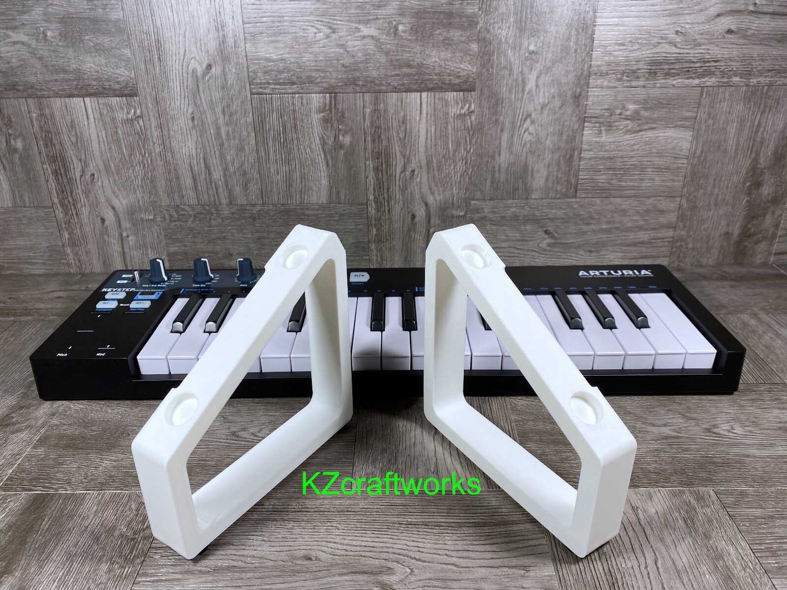 Stand for Arturia KEYSTEP 32 Controller - WHITE - Angled & Raised - US Seller