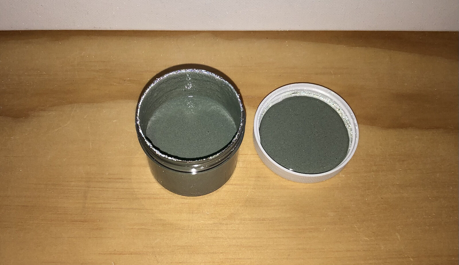 Non-Skid Silver Reflective Paint - 4 oz - Ultra Bright, Non-skid Paint Solution