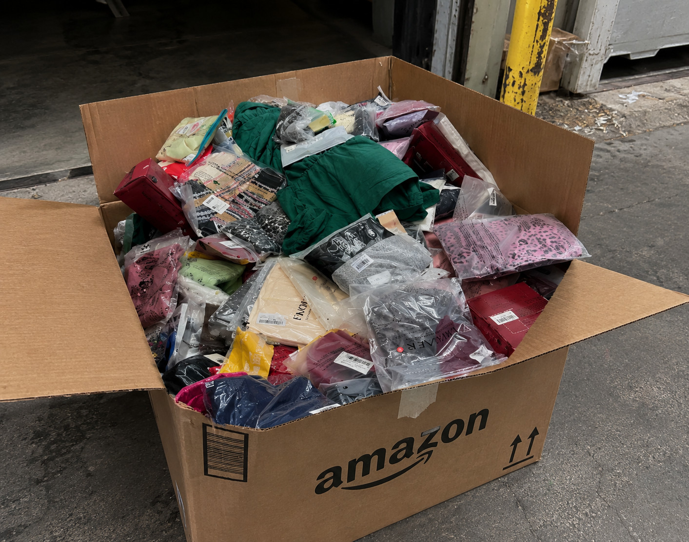 Amazon Kitchen Essentials Premium Liquidation Inventory Bulk Lot