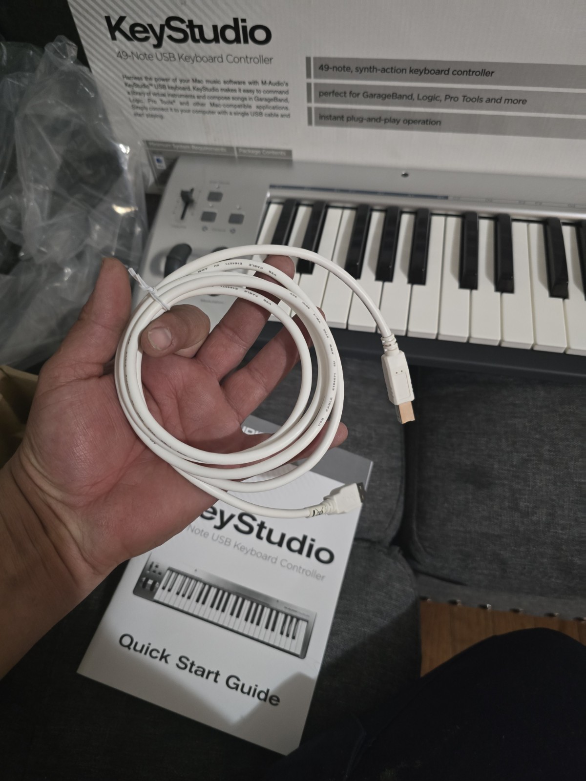 M-Audio KeyStudio MIDI Keyboard Controller China | 49-Key USB Portable