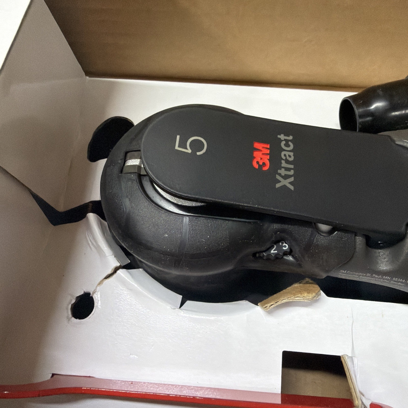 3M Random Orbital Sander, Xtract Pneumatic 88946, 5 in