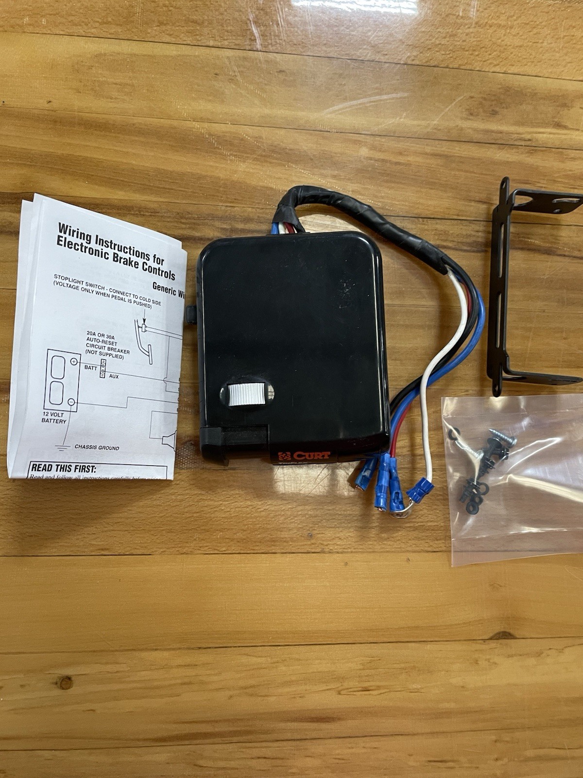 Trailer Electronic Brake Control Curt Triflex CME-T11477 w/Instructions