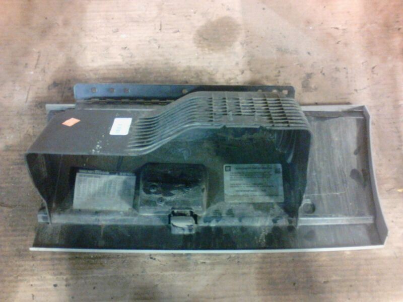 SILVRDO25 2013 Glove Box 1291815