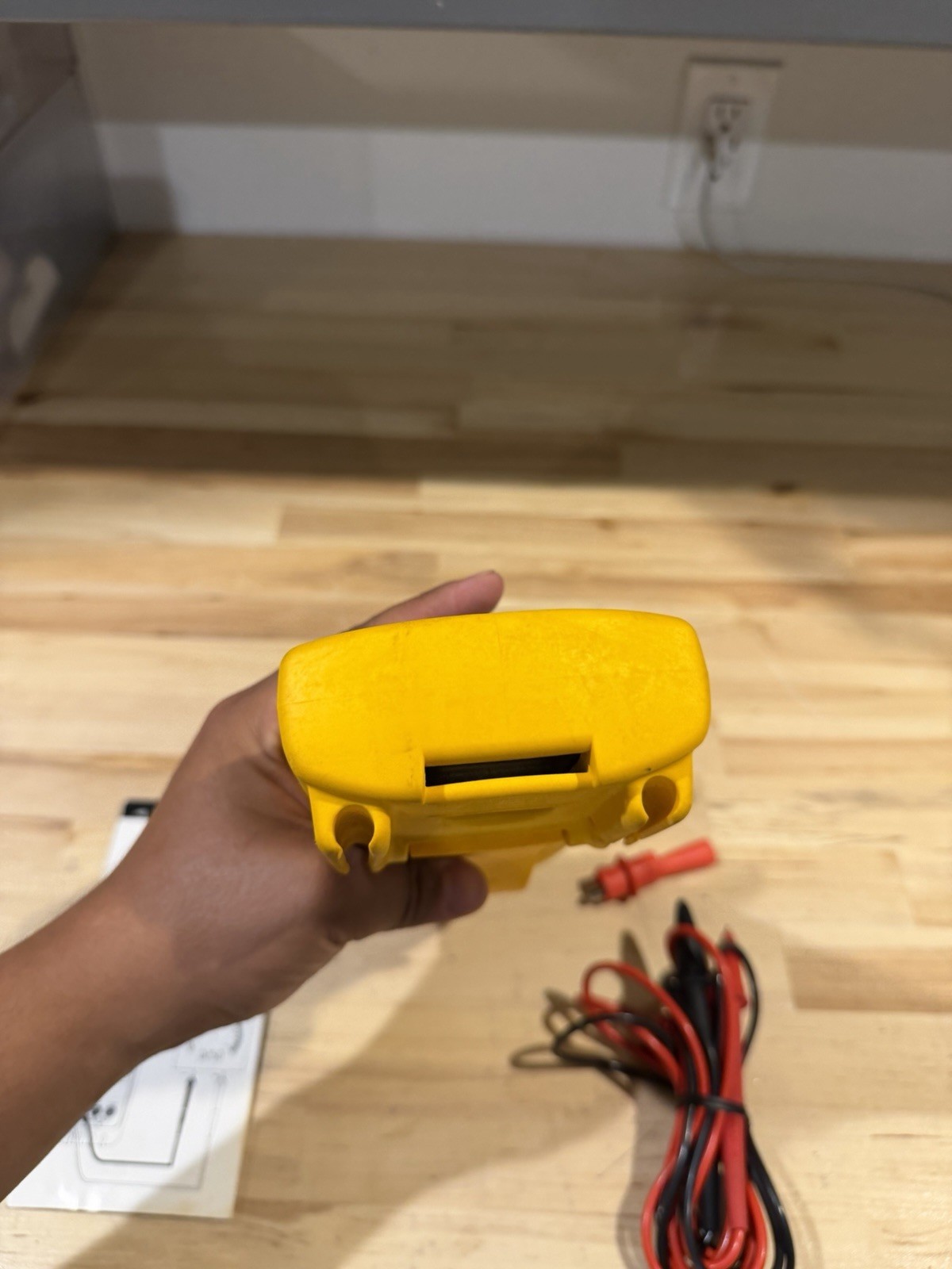FLUKE 787 PROCESSMETER SHIPS FAST - FREE SHIPPING