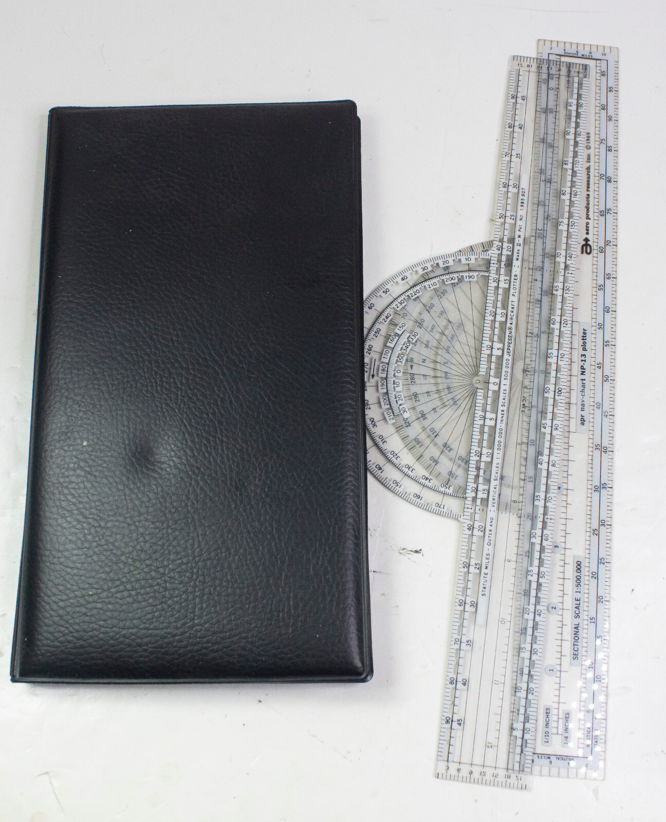 Pilots Felsenthal Dalton E6B Computer w/ folder, Instructions & 2 Plottters