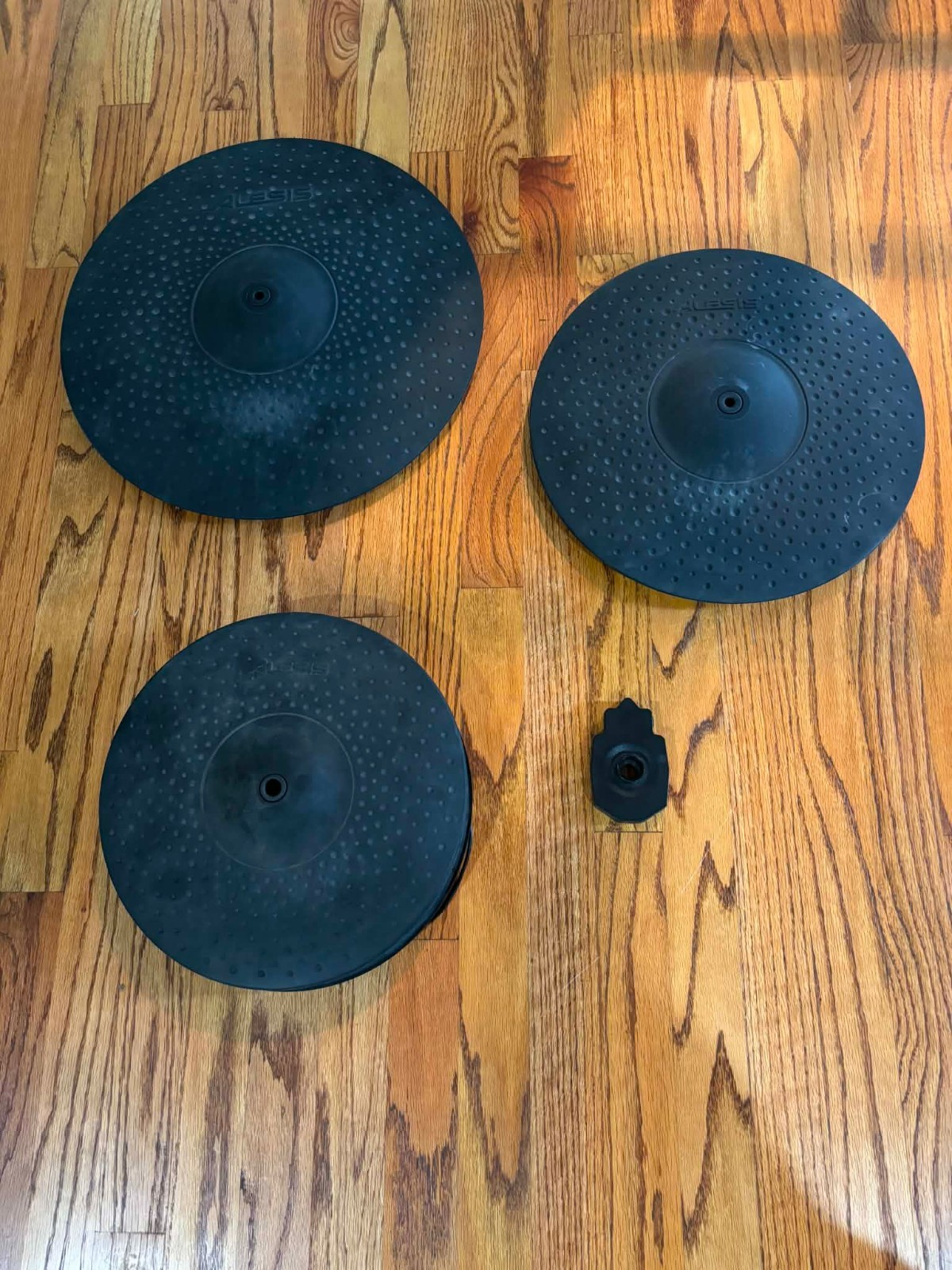 Alesis Cymbal Pack-18" Triple Zone Ride, 14" Dual Zone Crash, 12" Hi Hat