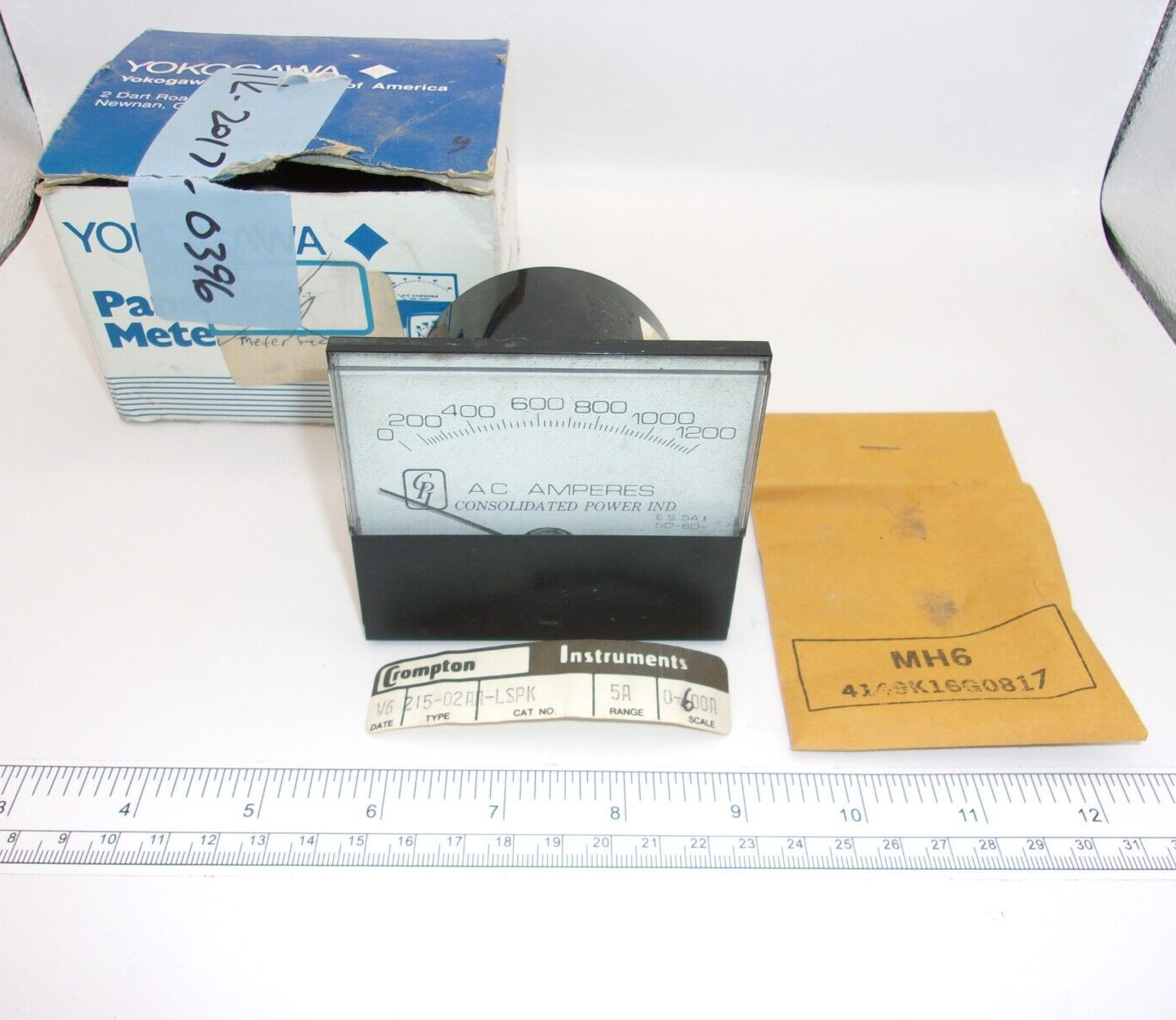 Yokogawa Panel Meter, W6 215-02AA-LSPK, 0-1200 AC AMPERES, 1174A