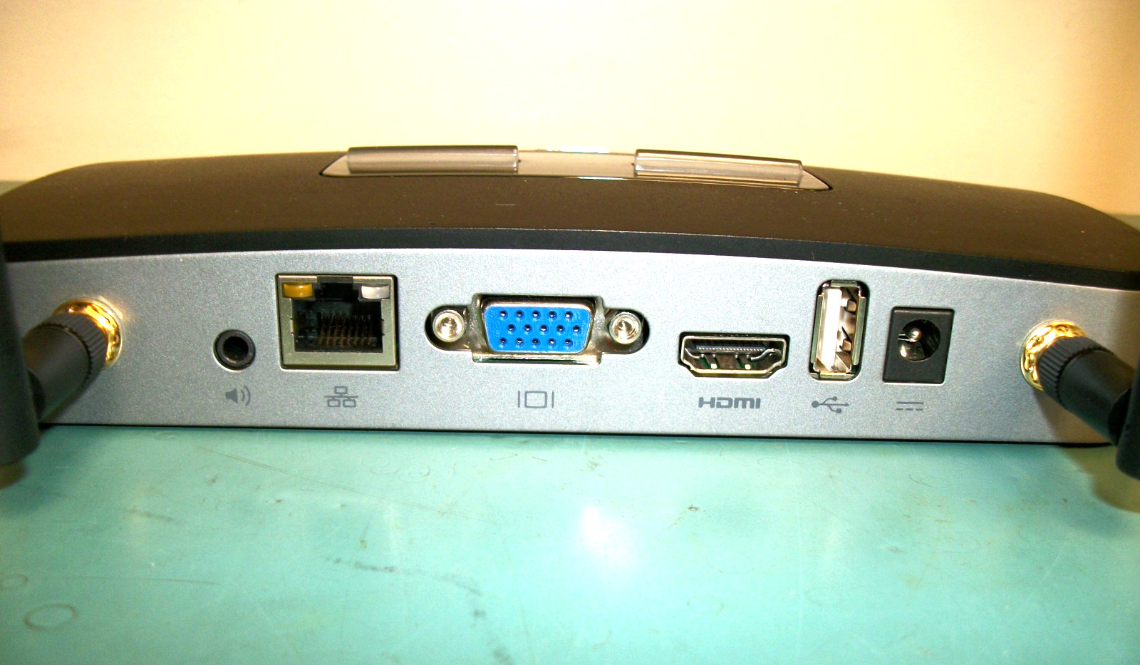 BARCO Model# R9861008 ClickShare CSM-1 Wireless Presentation System