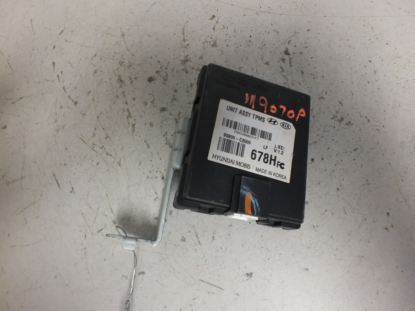 15 2015 HYUNDAI SONATA TPMS TIRE PRESURE CONTROL MODULE 95800-C2000 #631/2C