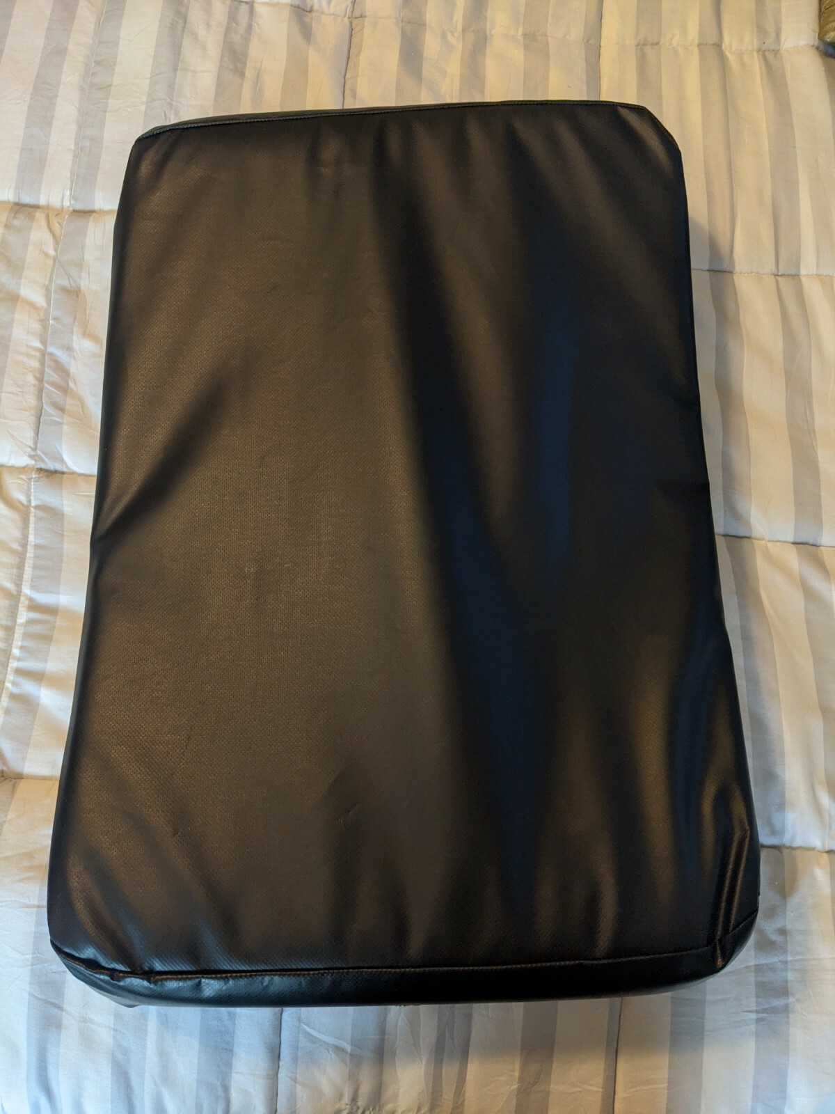 ASP 07102 Black Striking pad Rounded Edges Foam Bag 29" x 21" x 4.5" MMA