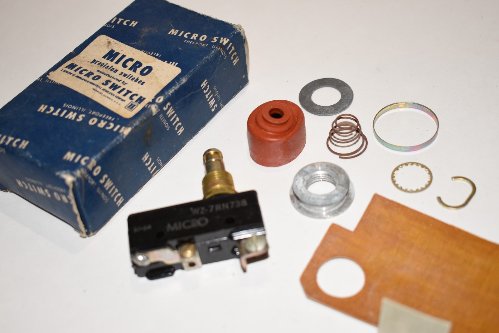Micro Switch WZ-7RN738 1PA6 10/58