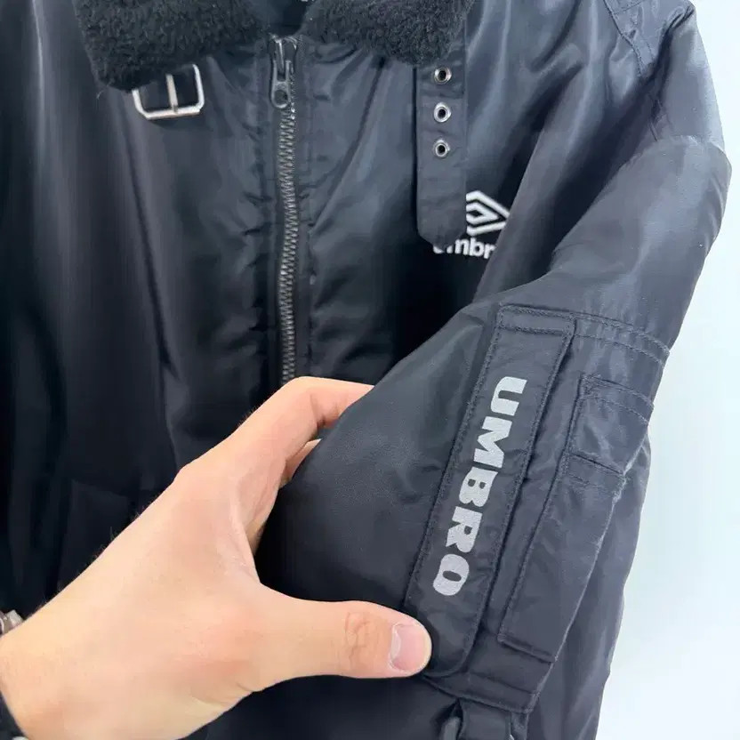 Umbro Bomber Jacket Men’s Size M Good Condition