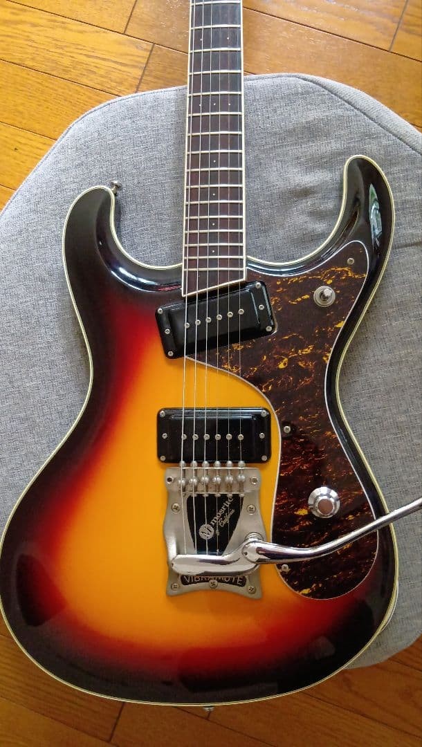 Mosrite Super Custom 63 Black Cloud Set Neck
