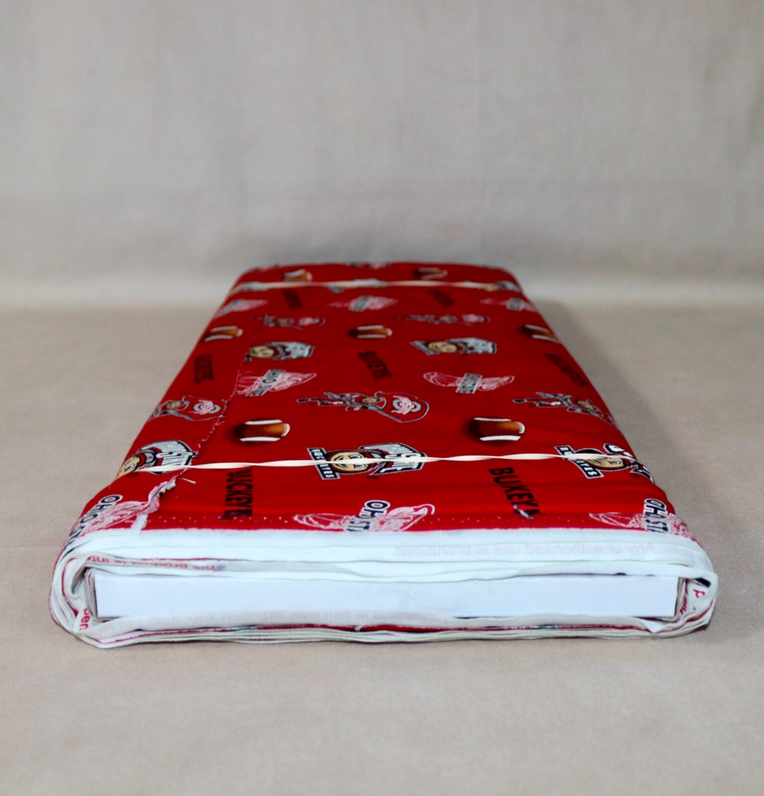 Ohio State Buckeyes ~ Logo Pattern College Cotton Fabric 1/4 Yard 9” X 44”