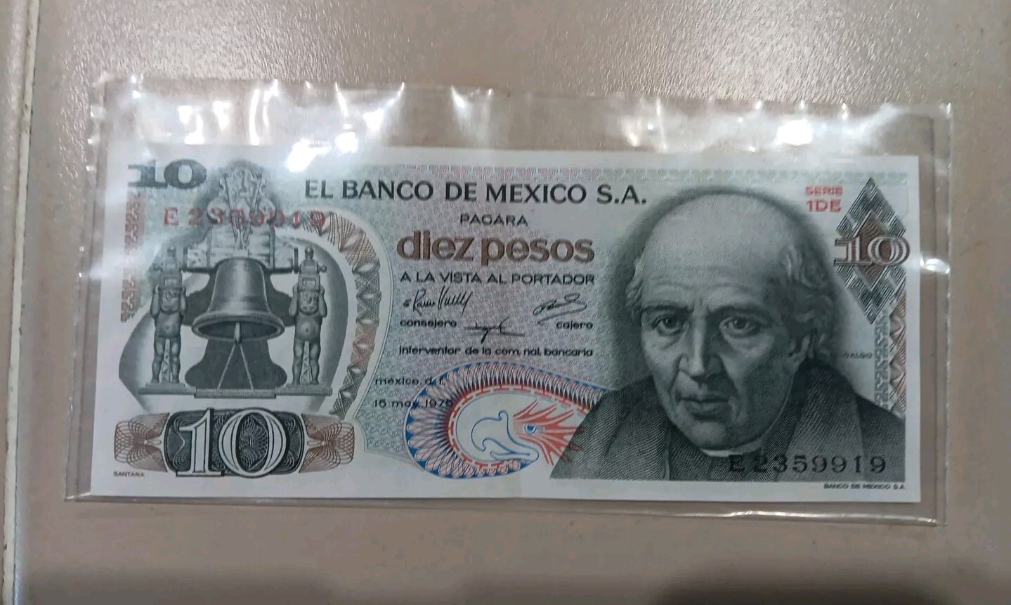Mexico 10 Pesos, 1975, Series 1DE UNC