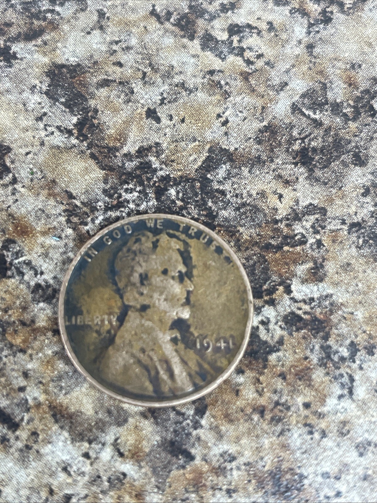 1941 Wheat Penny  ( No Mint Mark ) Nice