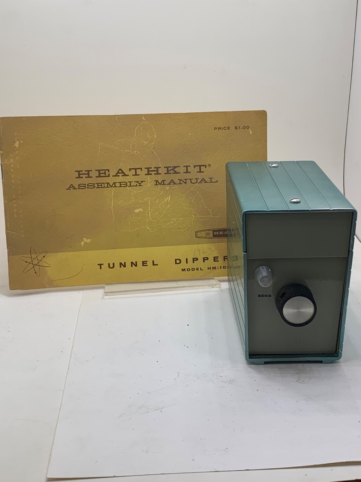 Heathkit HM-10A Tunnel Dipper dip meter w/ 6 Coils & Original 1963 Manual