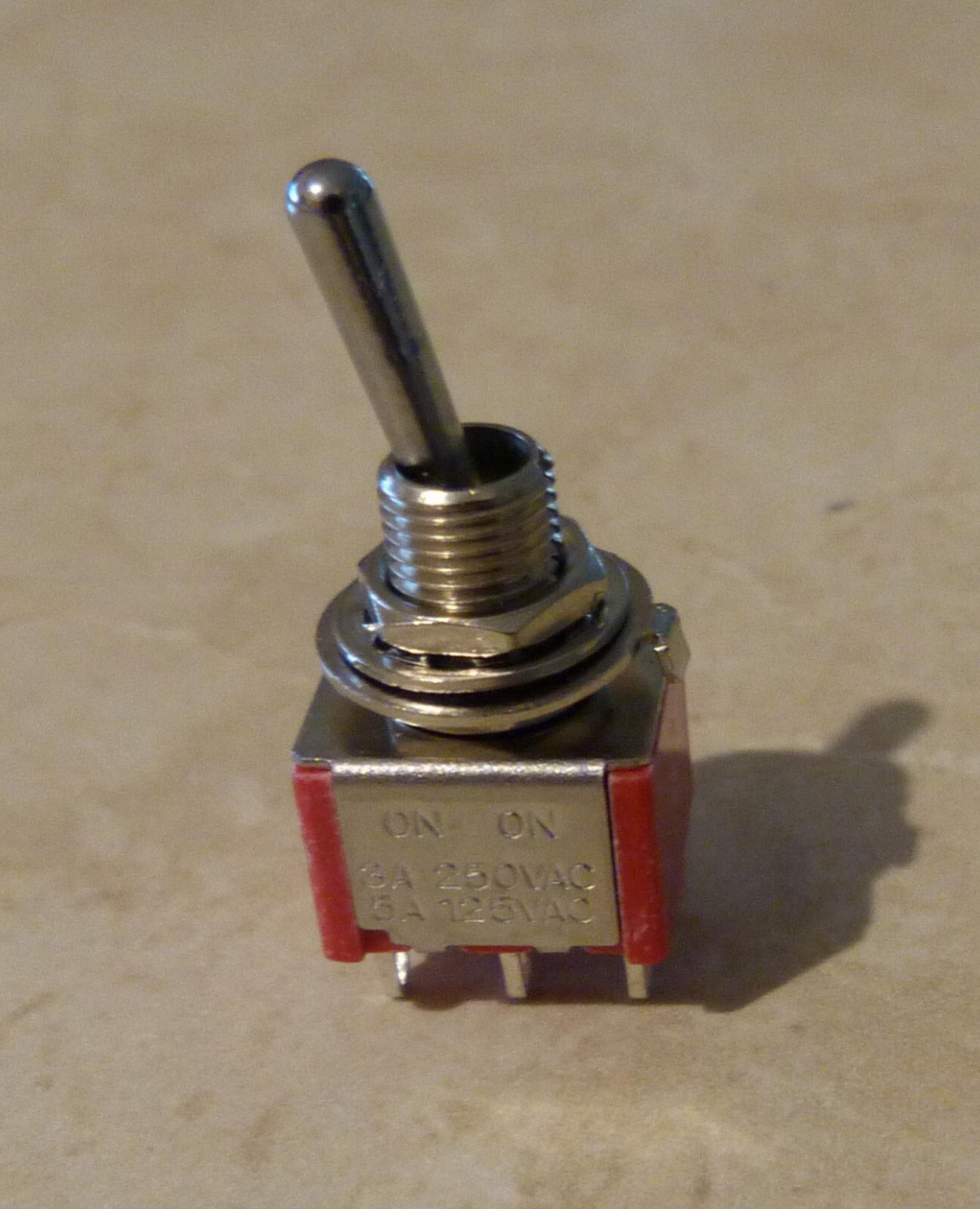 Salecom T80-T DPDT Mini Toggle Switch - 2 positions On On