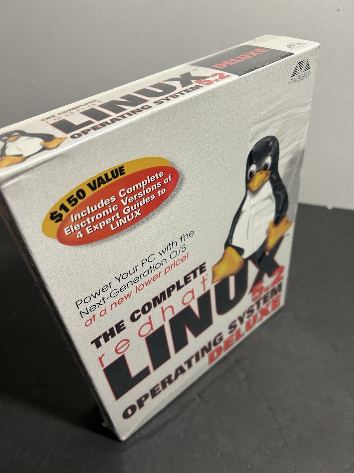 Linux 5.2 The Complete Redhat Operating System Deluxe Sealed (Read Descrip)