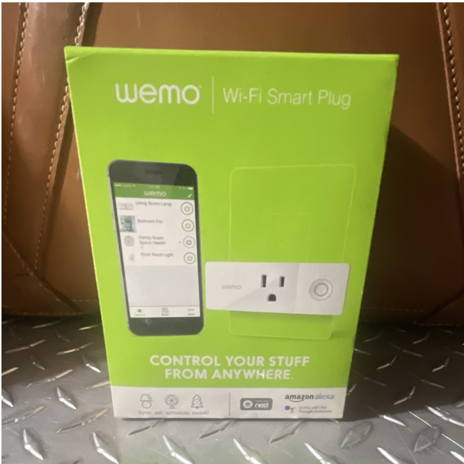 WeMo Mini Wi‑Fi Smart Plug F7C063, App-Controlled, Alexa/Nest, 15A White