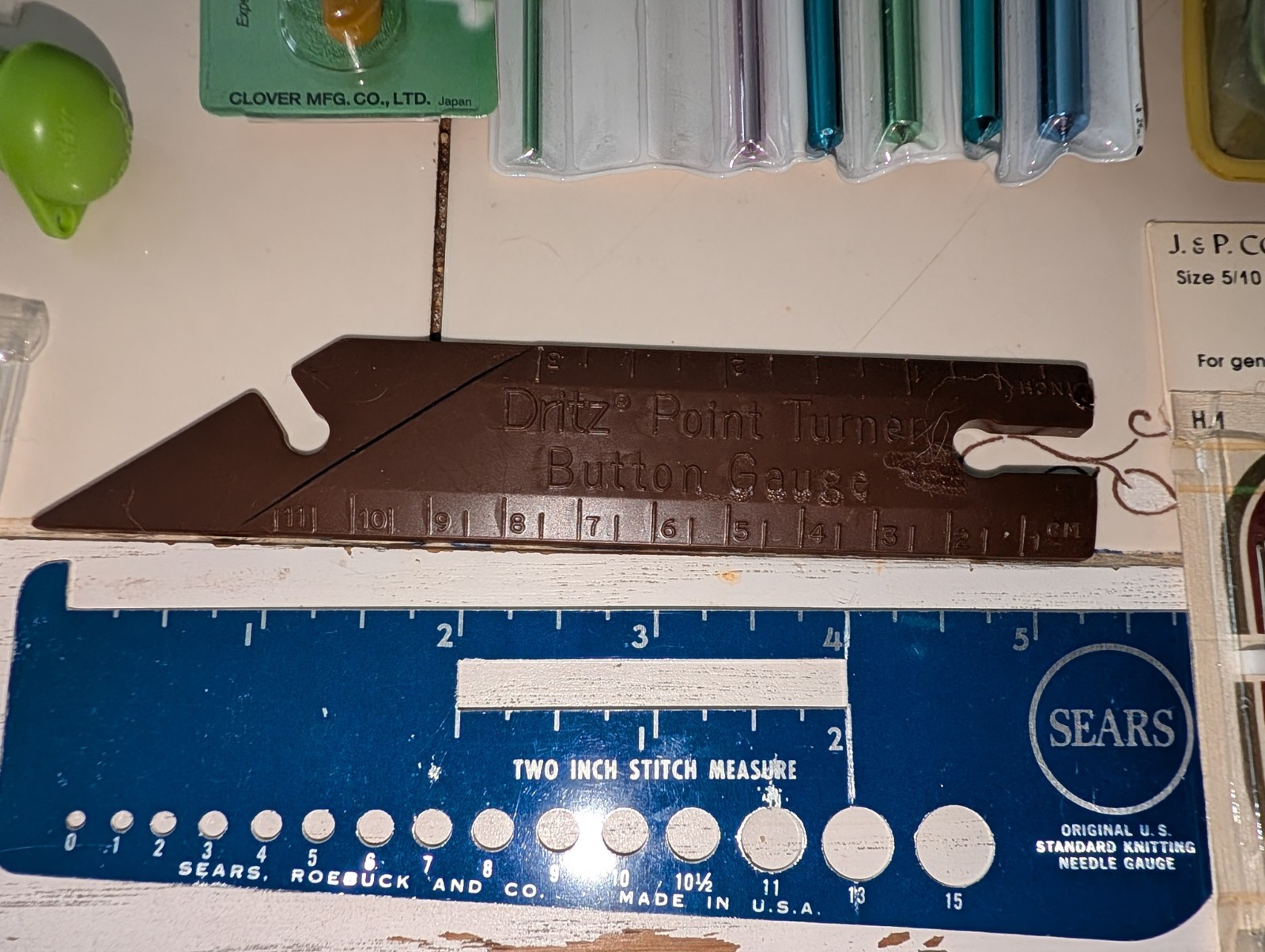 Lot Of Knitting & Crocheting Needles Vintage Boye Chiaogoo Clover & More