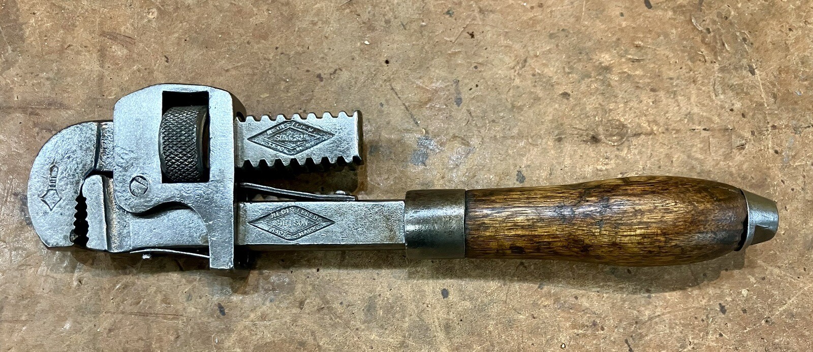 Genuine Stillson Walworth, 10” Adjustable Pipe Wrench, Wood Hndl, Nice Condition