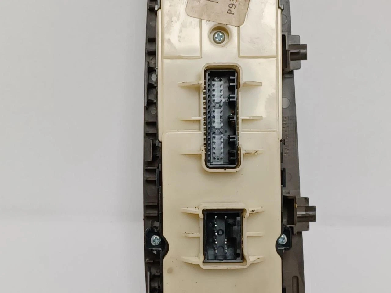 2016-2018 Kia Sorento Driver Side Front Master Window Mirror Switch Assembly OEM