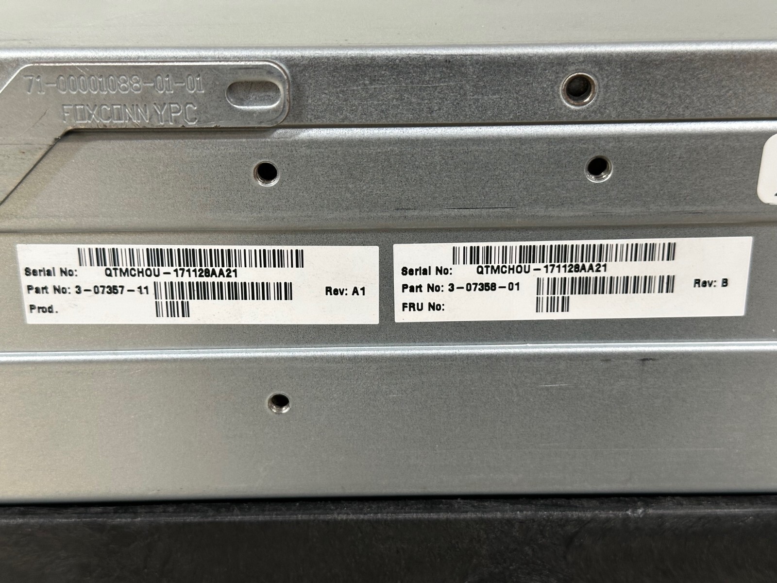 Quantum QXS 24-bay SAS disk array w/ Dual 3-07364-01 Quantum SAS SAN Controller