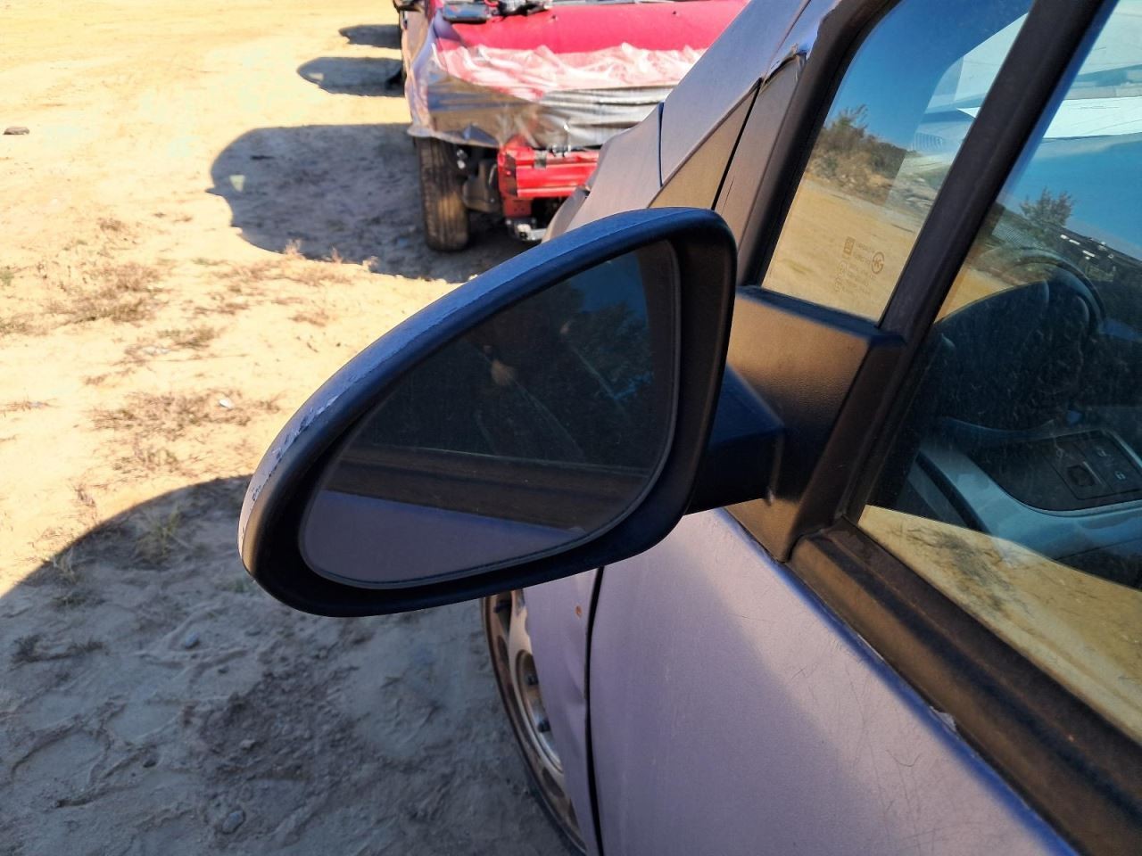 SPARK 2014 Glove Box 4824895