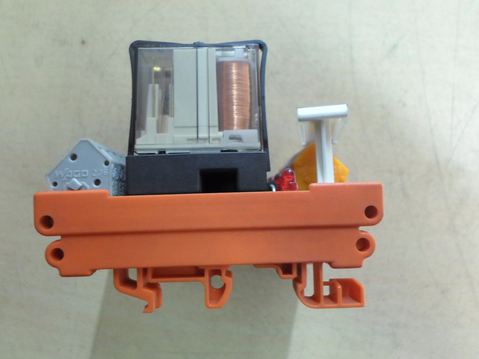 New Wago 236 switch Switching Safety Relay Module