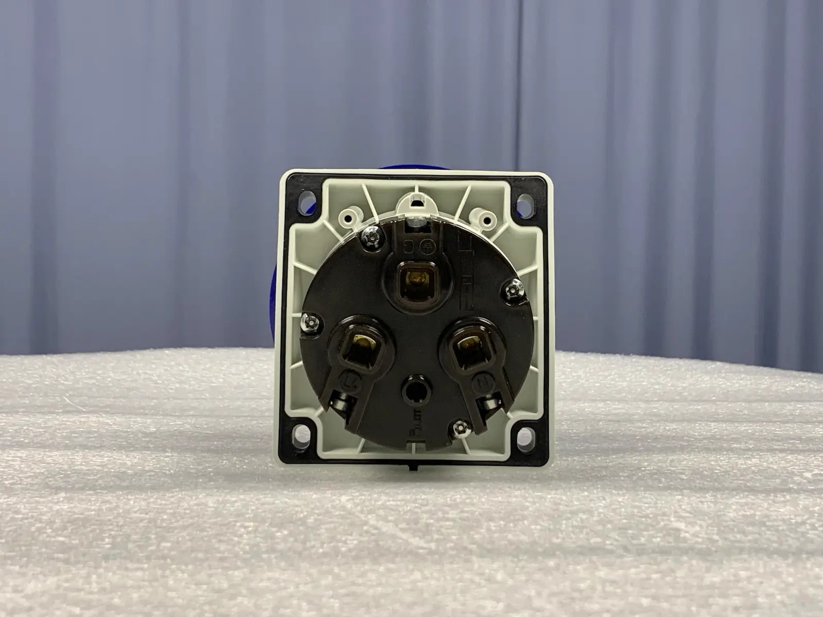 Scame 418.6363 Optima Flush Mount Socket 2P+E IP66/IP67 63A 6h