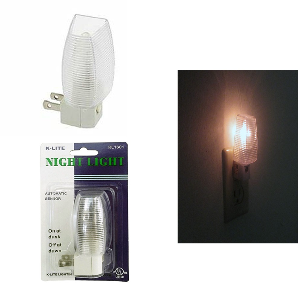 Day/Night Automatic Wall Lamp  EnergySaving Safety Design with On/Off Plug I