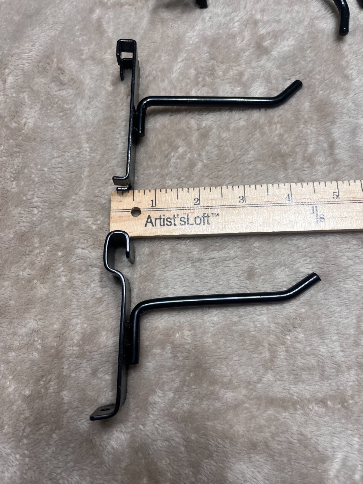 4" Gridwall Hooks - 52- Black Hooks For Gridwall or Mini Grid Cube Displays