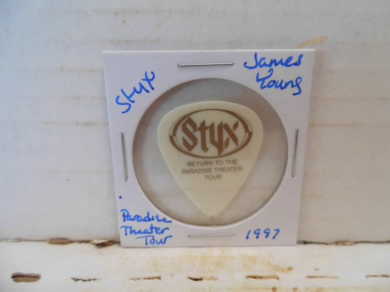 STYX "JAMES YOIUNG" PARADISE THEATER TOUR GUITAR PICK~READ DESCRIPTION #37~11