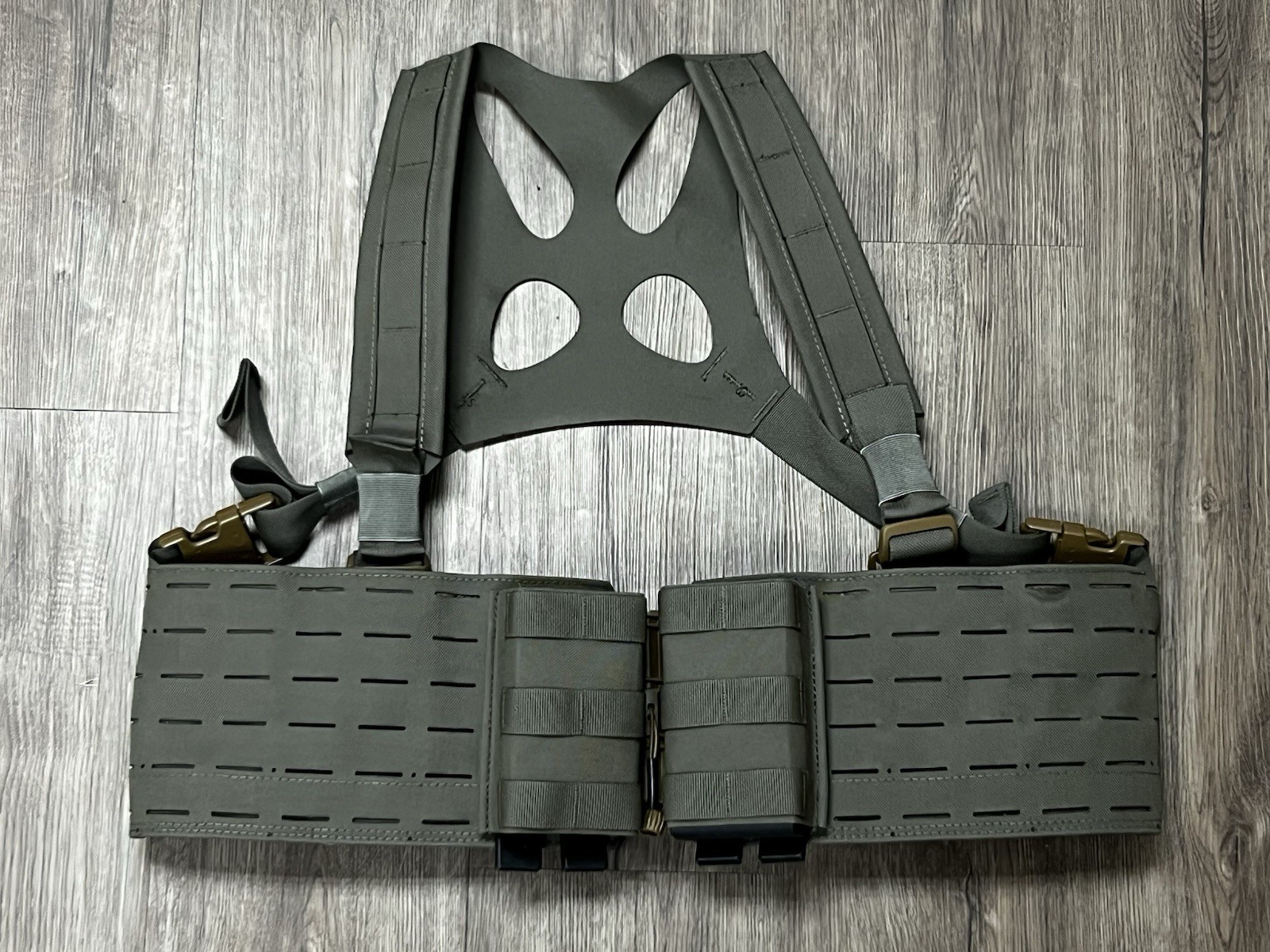 Esstac Bushboar 7.62 A1 Split Chest Rig