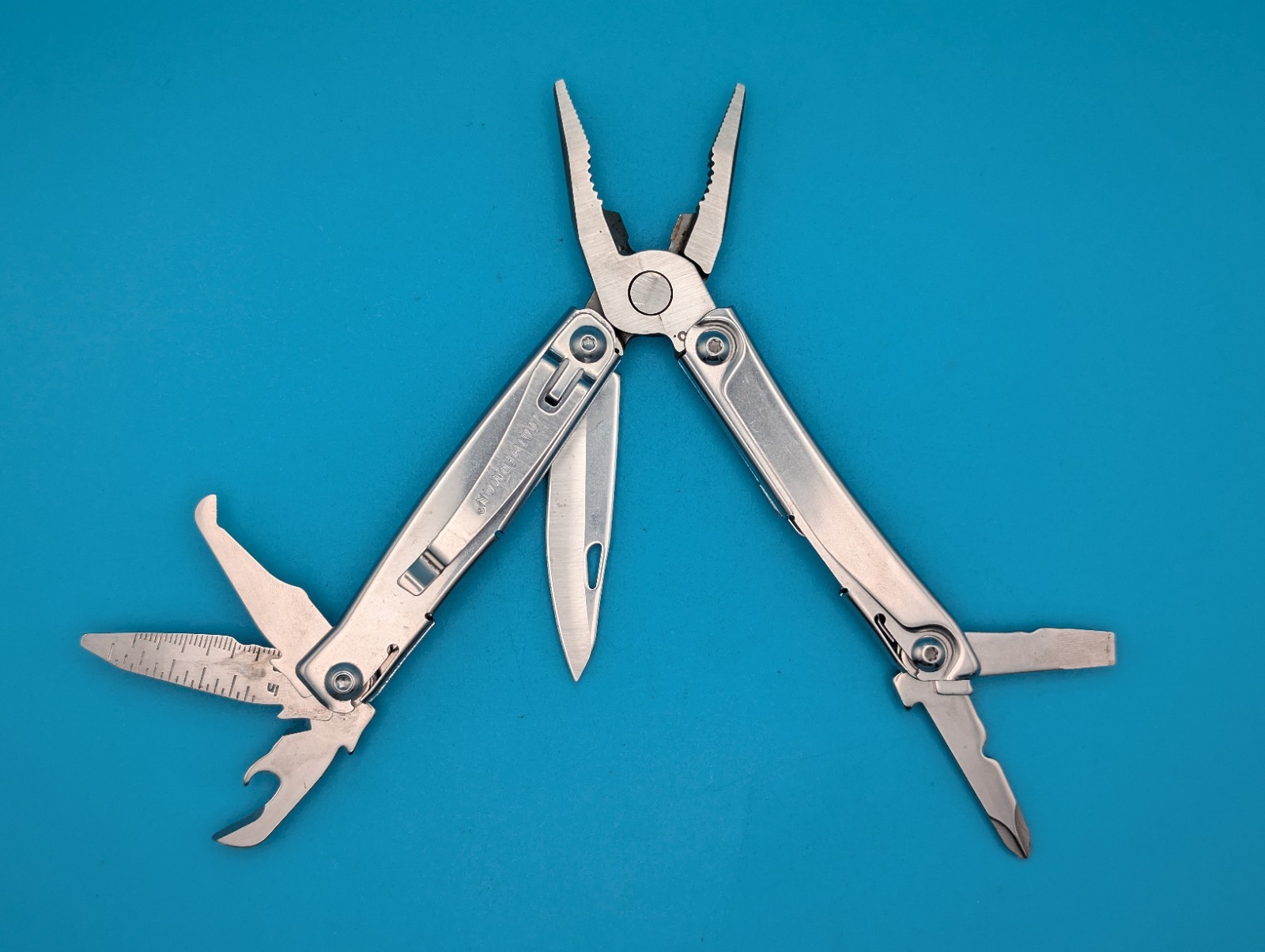 Leatherman Rev 3.8" Multi-Tool, Stainless!