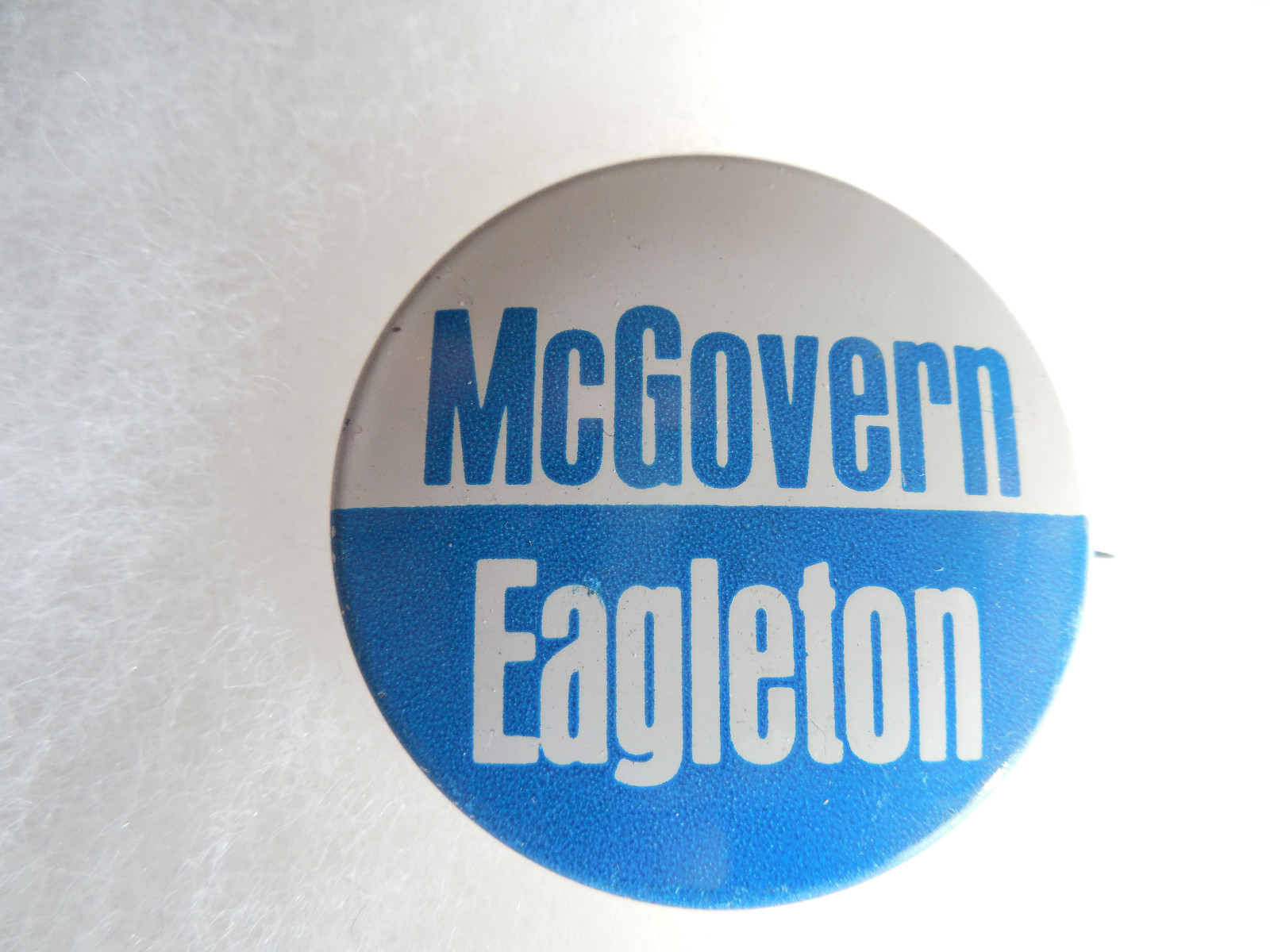 1.5" Presidential George McGovern Tom Eagleton Pin Back Campaign Button