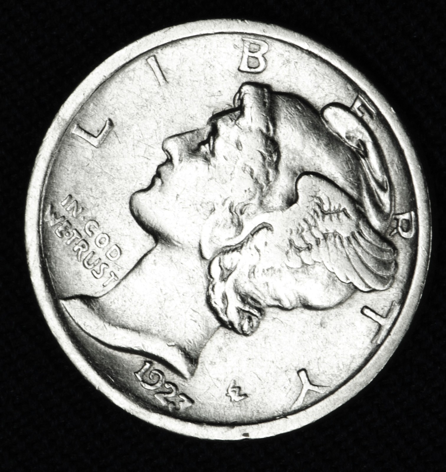 1923-p Mercury Dime. High Grade   (Inventory A)