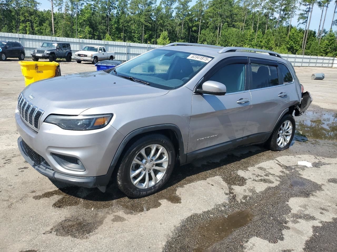 CHEROKEE 2019 Glove Box 4856684