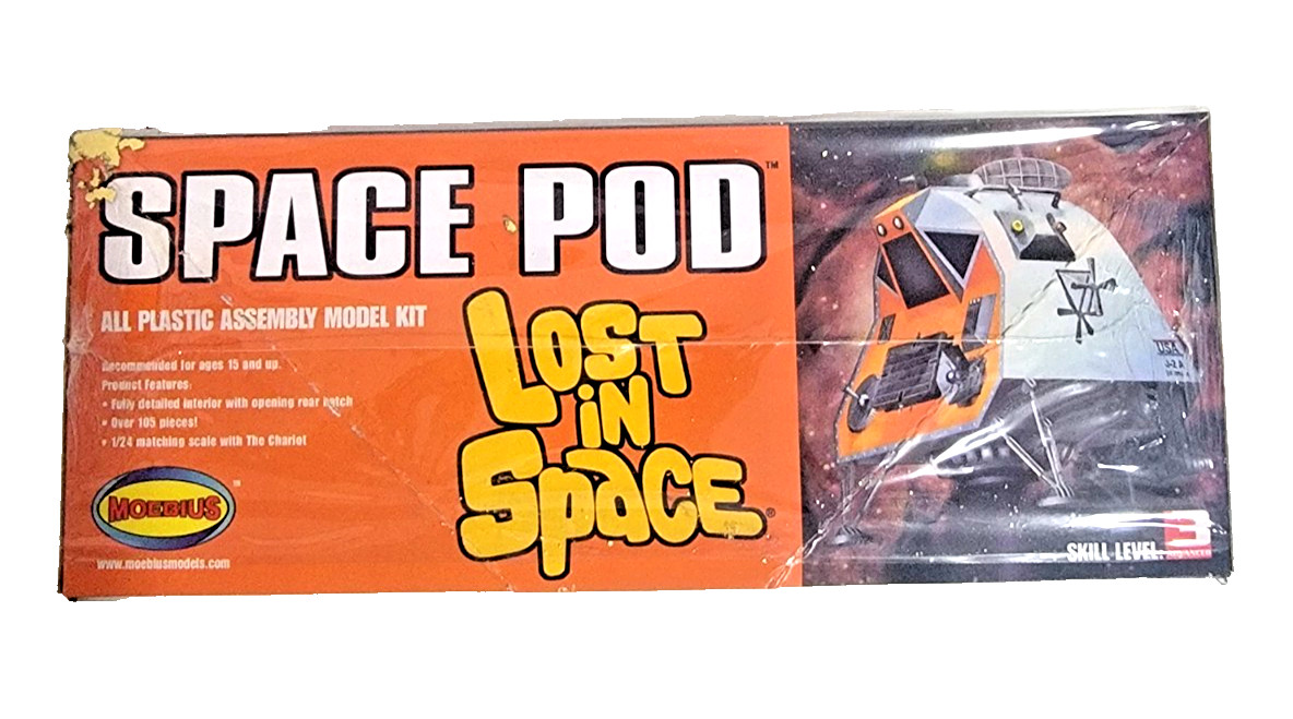 Lost in Space: Space Pod Plastic Model Kit - 2008 Moebius Models #901 1:24 Scale
