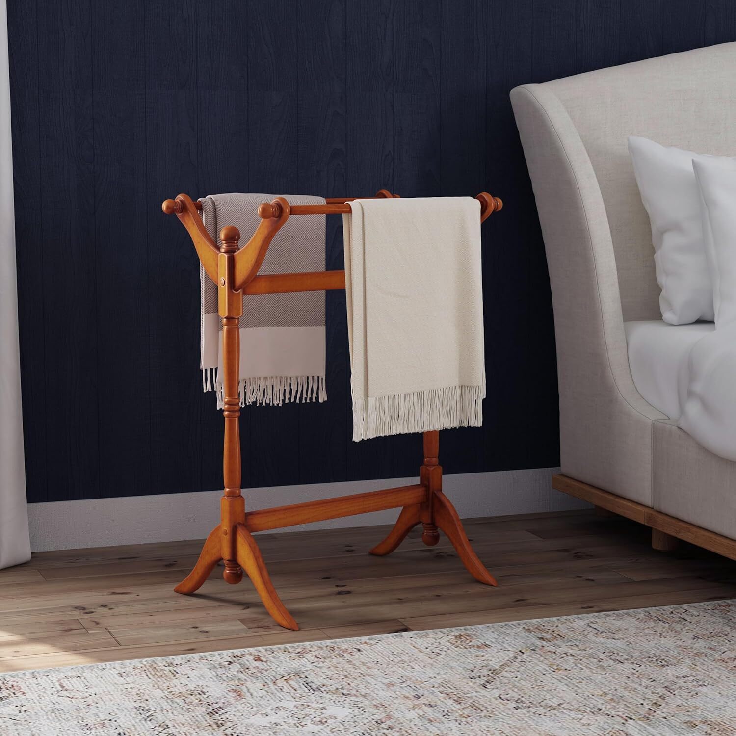 Vintage Oak Finish Wooden Quilt Rack Stand Blanket Bedspread Storage Display