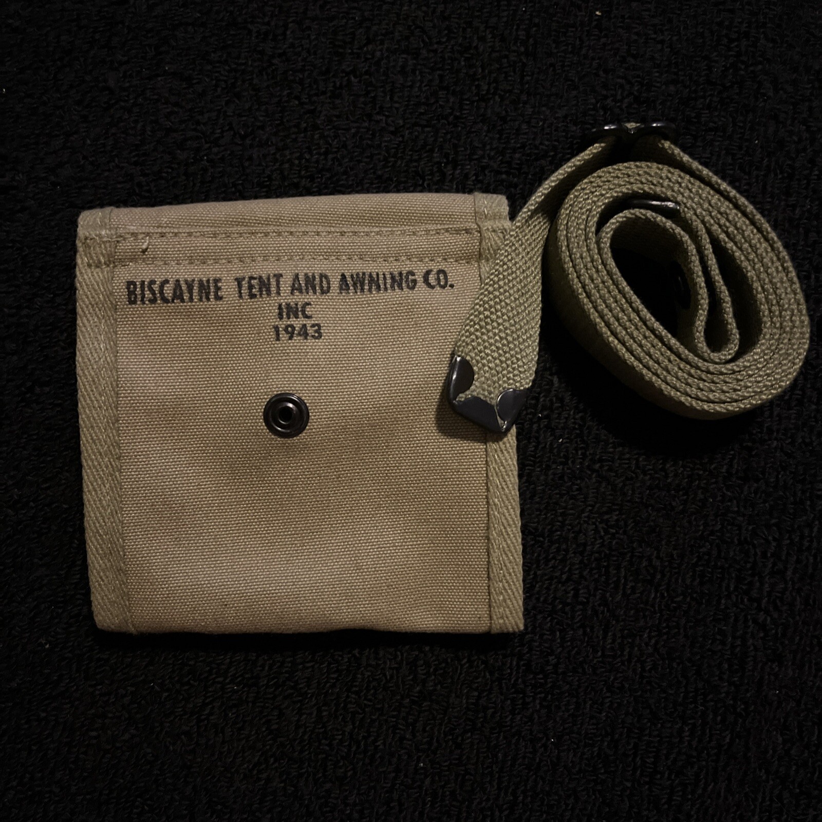 1943 WWII Military Pouch With Strap